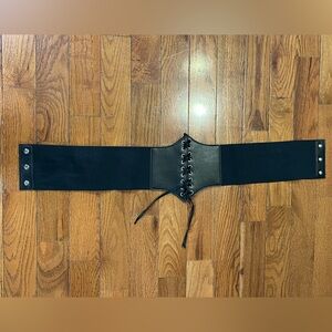 Black Corset Style Lace-Up Wide Belt Womens XL Great Condition